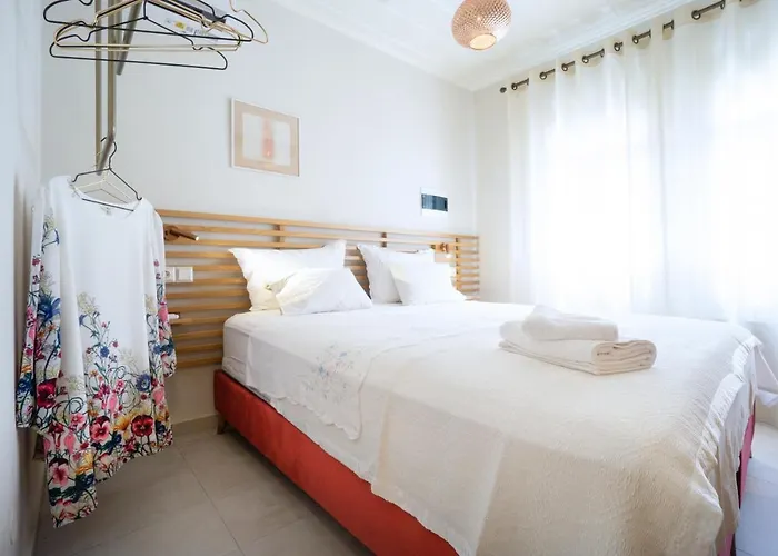 Kallinikou - Private Parking On Demand - *